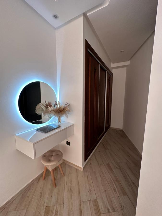 Bright 3-Br In Heart Of Kenitra-Perfect Summer Stay With Parking! Eksteriør bilde