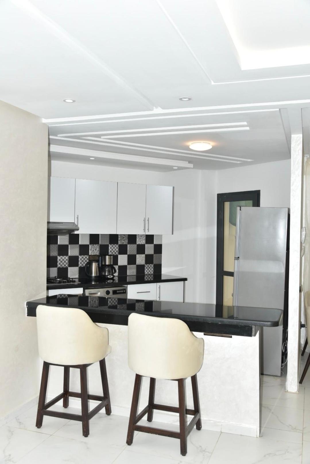 Bright 3-Br In Heart Of Kenitra-Perfect Summer Stay With Parking! Eksteriør bilde
